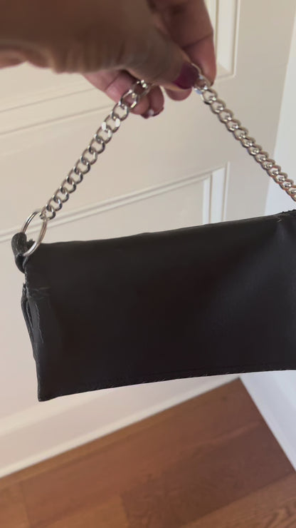 The Simple Black Chain Bag